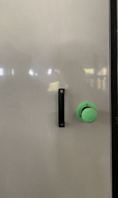 Porta per la passeggiata in dispositivo di raffreddamento, porta della sostituzione della struttura parteggiata 3 della sostituzione della struttura parteggiata 4 per la passeggiata in congelatore